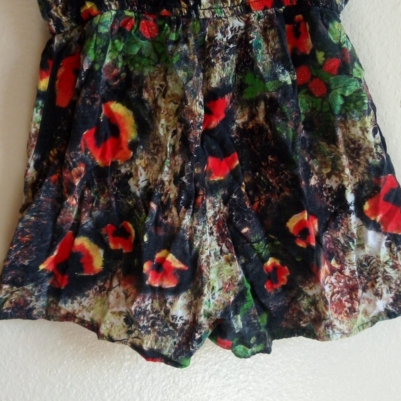 Hype Floral Romper - Picture 3 of 13